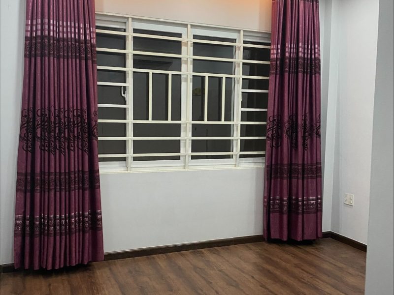 cho-thue-nha-mat-pho-khu-dan-cu-kieu-dam-duong-rong-28m-quan-7