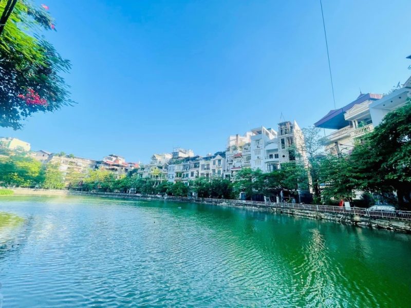 ban-nha-vo-thi-sau-5-tang-o-to-kinh-doanh-view-ho-hai-ba-trung