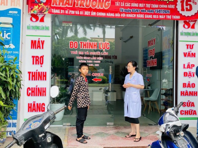 nghe-kem-anh-huong-nhu-the-nao-den-su-phat-trien-cua-tre-em-
