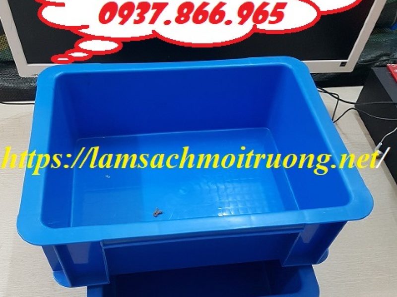 thung-phan-loai-khay-co-khi-nho-tai-cua-hang-kim-khi-khay-nhua-co-nap-khay-con