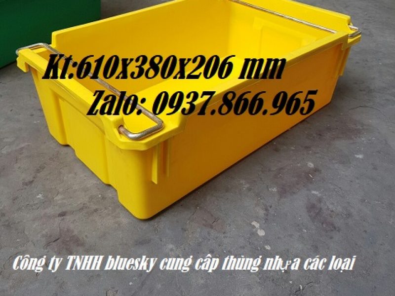 khay-nhu-a-ho-p-nhu-a-co-khi-khay-nhu-a-thu-ng-nhu-a-bi-t-co-quai-sa-t