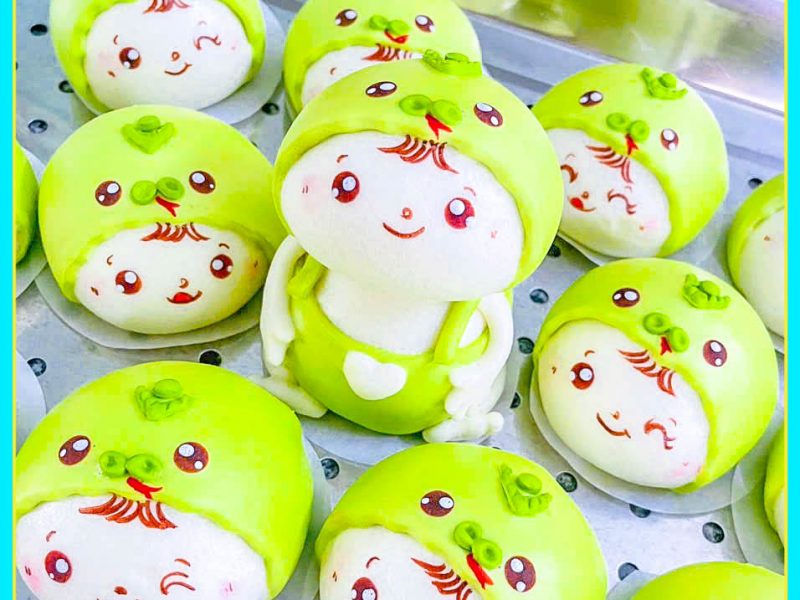 banh-bao-linh-vat-ran-bieu-tuong-binh-an-may-man-cho-be