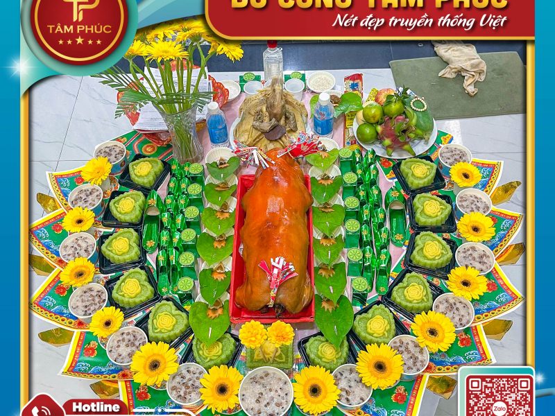 mam-cung-mu-tron-ven-voi-heo-quay-mang-lai-may-man-cho-be-yeu