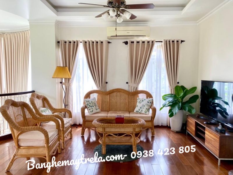 sofa-may-tu-nhien-luoi-mat-cao-phong-khach