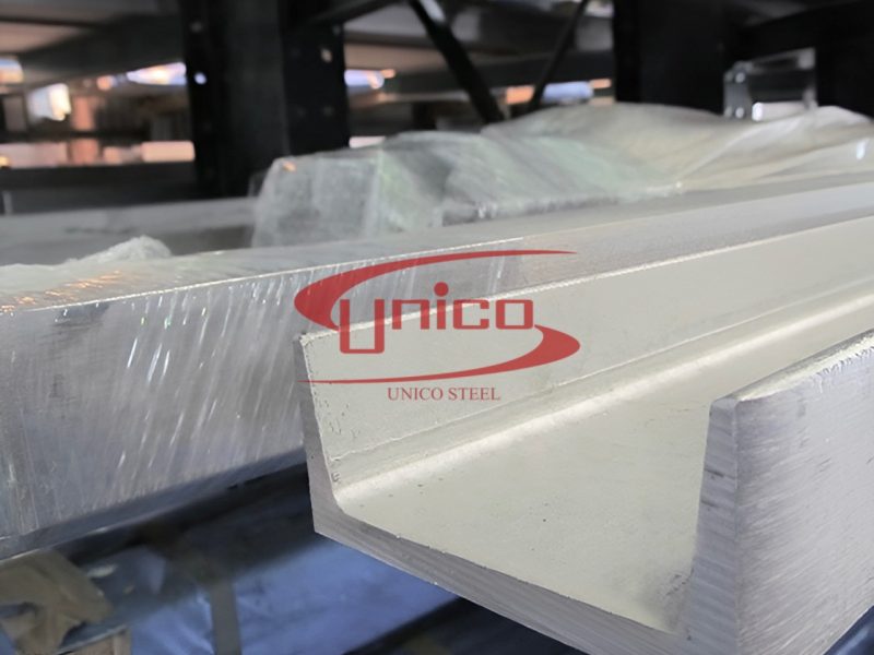 thep-hinh-u-duc-inox-304-sus304-0cr18ni9
