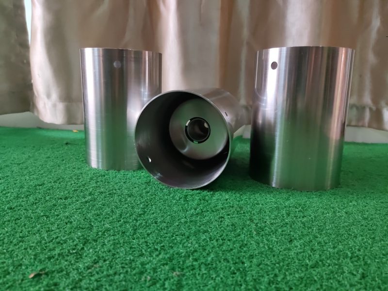 lo-golf-inox-dung-cho-san-golf