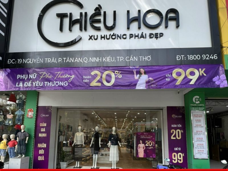 in-an-thi-cong-treo-bandrol-duong-pho