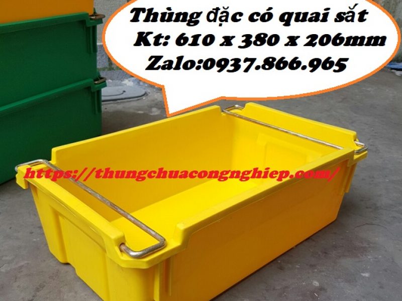 thu-ng-nhu-a-nguyen-sinh-co-quai-sa-t-ta-i-long-bien-gia-thu-ng-nhu-a-khay