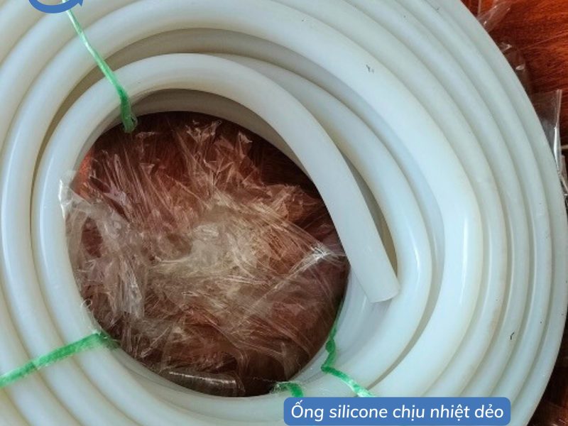 ong-silicone-chiu-nhiet-deo-trang-chinh-hang-gia-tot