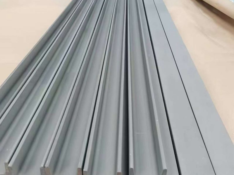 thep-hinh-inox-duc-dap