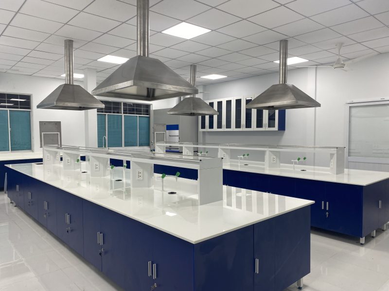 cac-mau-ban-thi-nghiem-ttfurniture-group-cung-cap