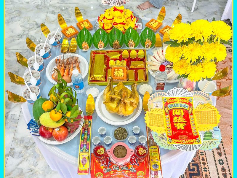 khai-truong-hong-phat-voi-mam-cung-dung-nghi-le