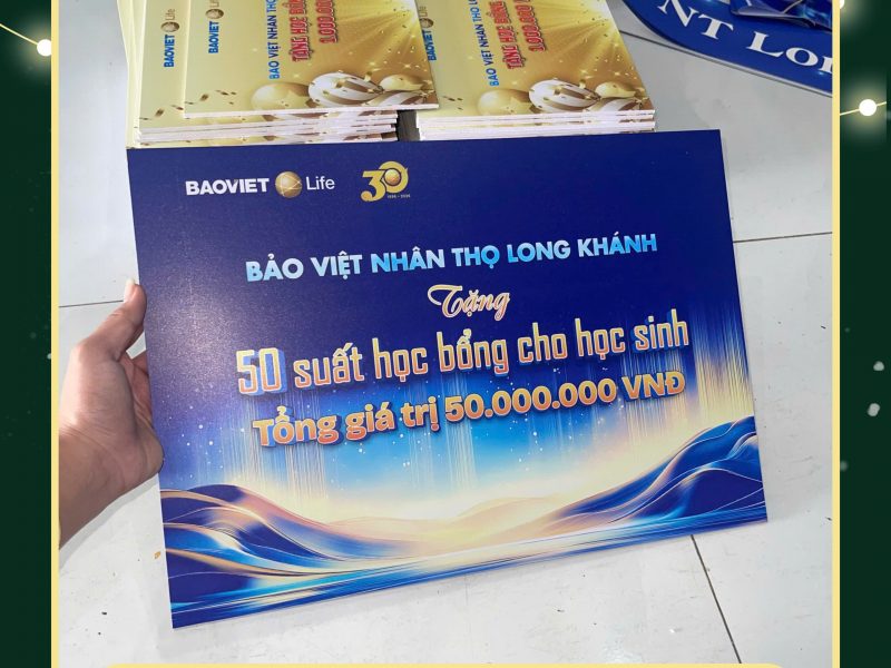 thiet-ke-in-an-thi-cong-quang-cao-su-kien