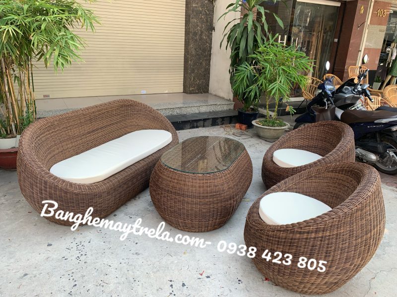 ban-ghe-sofa-so-may-nhua