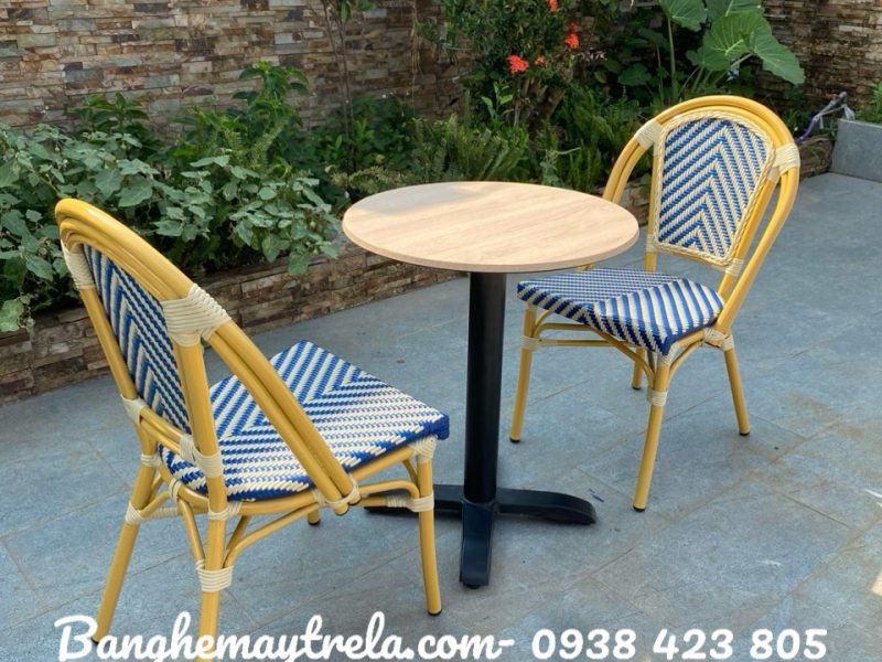 ghe-cafe-may-nhua