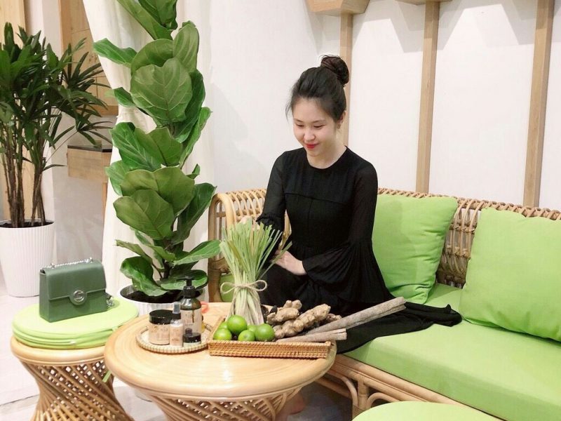 ban-ghe-may-phong-khach-nho-gon