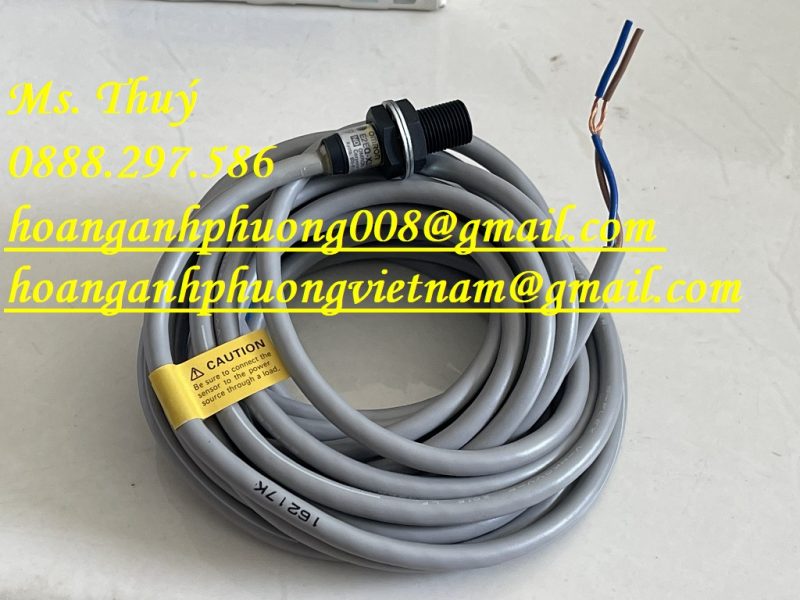cam-bien-e2eq-x3d1-2m-chuyen-hang-omron-gia-tot