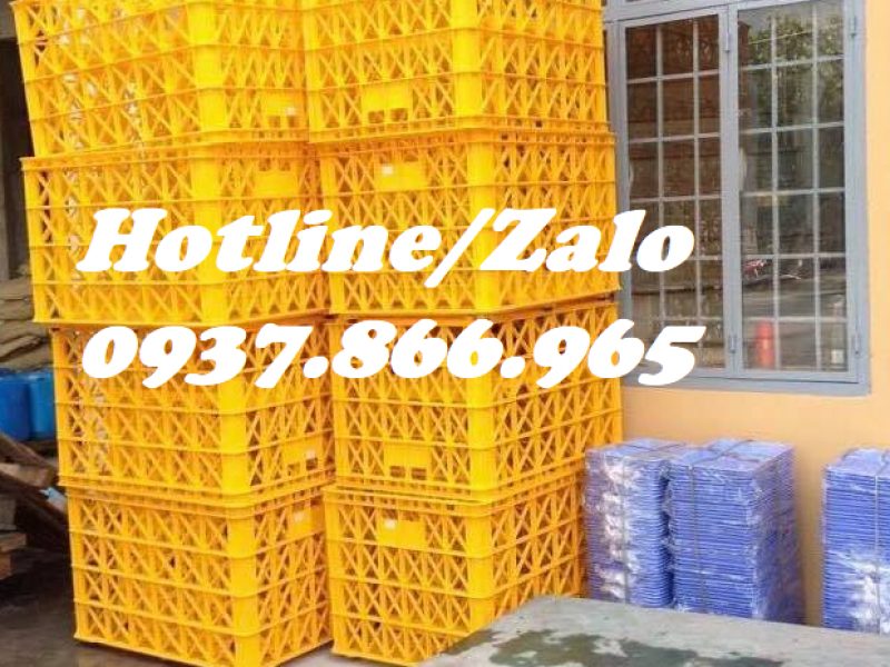 sot-ship-hang-thung-nhua-co-8-banh-xe-sot-cong-nghiep-gia-sot-co-banh-xe