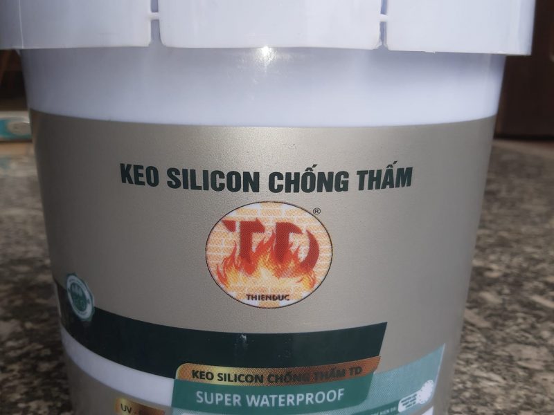 chong-tham-silicone-keo-silicone-chong-tham