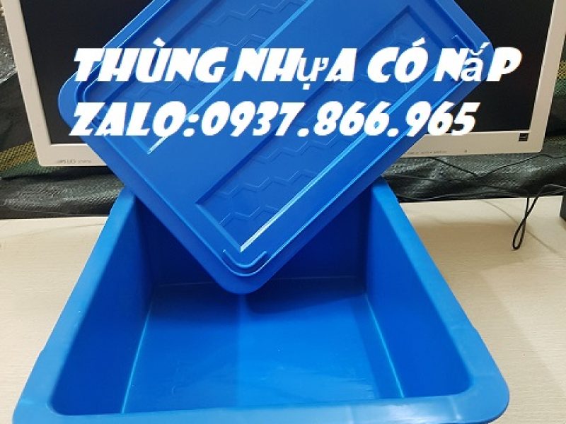 khay-nhu-a-du-ng-chip-trong-day-chuye-n-khay-du-ng-phu-kie-n-may-ma-c-khay-nh