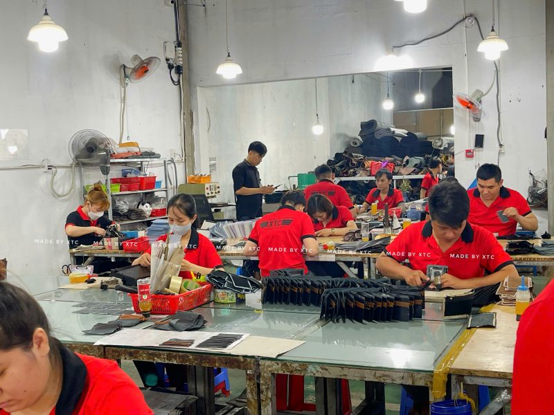 co-ng-ty-sa-n-xua-t-do-da-si-lam-ha-ng-xua-t-kha-u-quo-c-te-