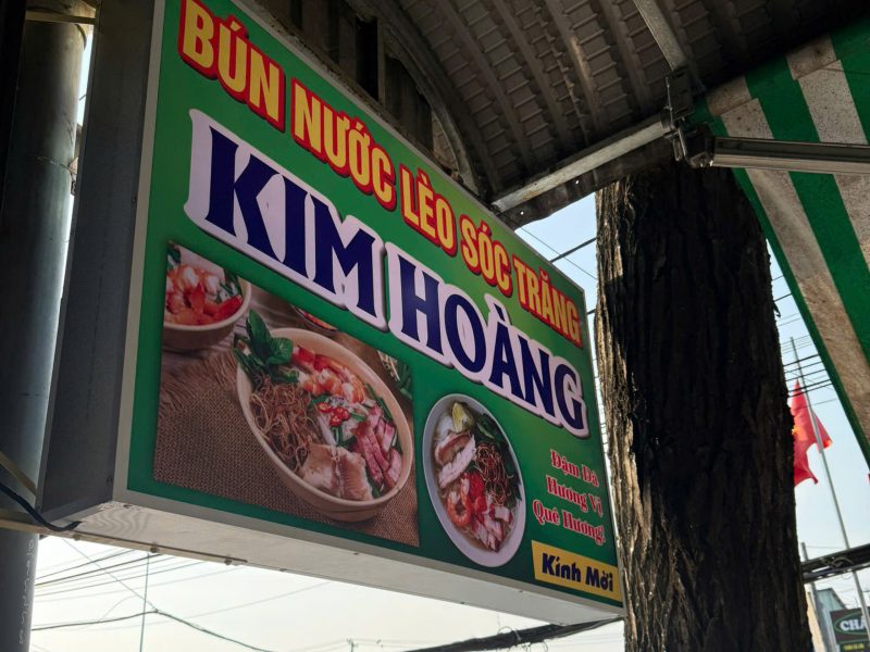 thiet-ke-in-an-thi-cong-quang-cao-su-kien