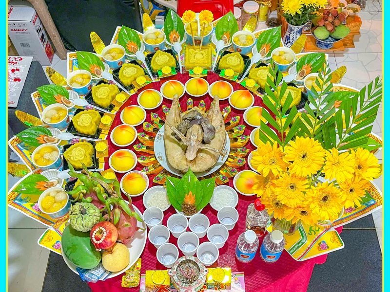 y-nghia-banh-bao-dao-tien-tren-mam-cung-thoi-noi-cho-be