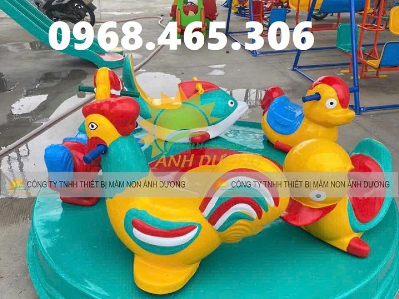 mam-xoay-tre-em-du-quay-5-con-giong-mam-non