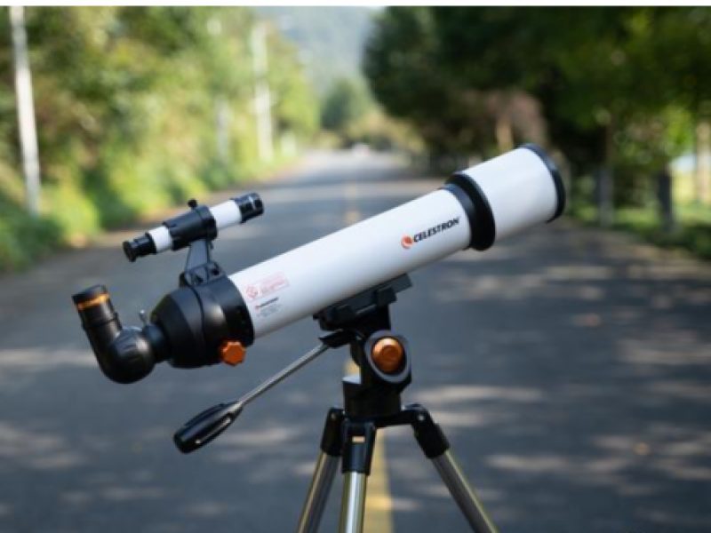 kinh-thien-van-khuc-xa-celestron-sctw-70