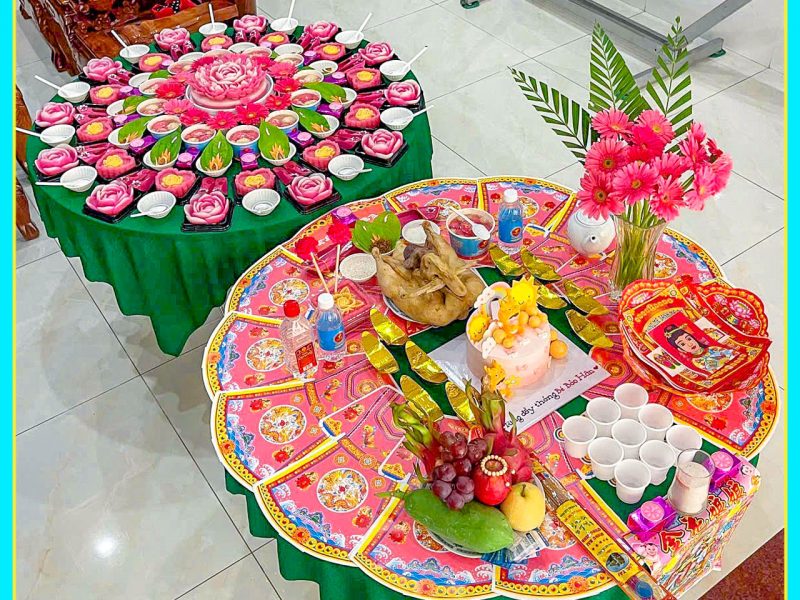 nghi-le-khai-hoa-bat-mieng-khi-cung-mu-cho-be-la-gi
