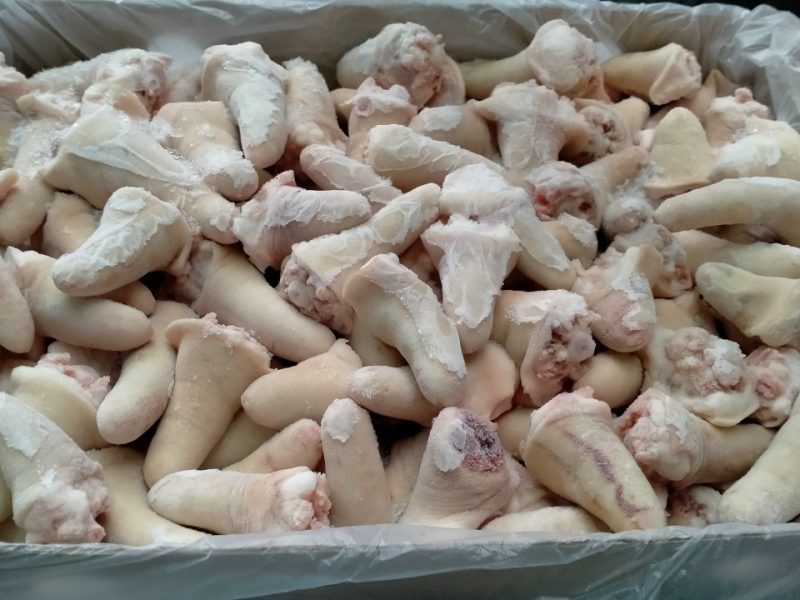 duoi-heo-gia-si-gia-ban-buon