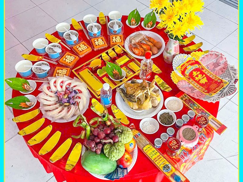 bo-tam-sen-la-gi-tim-hieu-y-nghia-bo-tam-sen-tren-mam-cung
