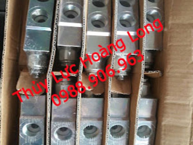 van-dieu-huong-thuy-luc-solenoid-directional-valve