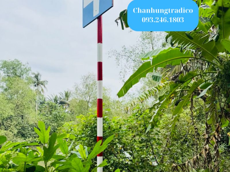 san-xuat-va-cung-cap-cac-loai-bien-bao-giao-thong-phan-quang