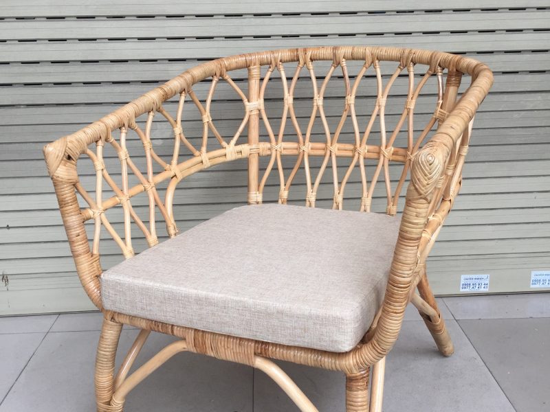 ghe-sofa-don-may-vuong-phong-khach