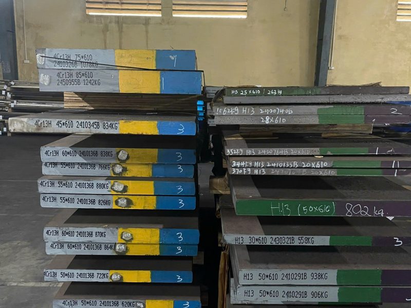 thep-lam-khuon-skd11-h13-16mncr-unico-steel