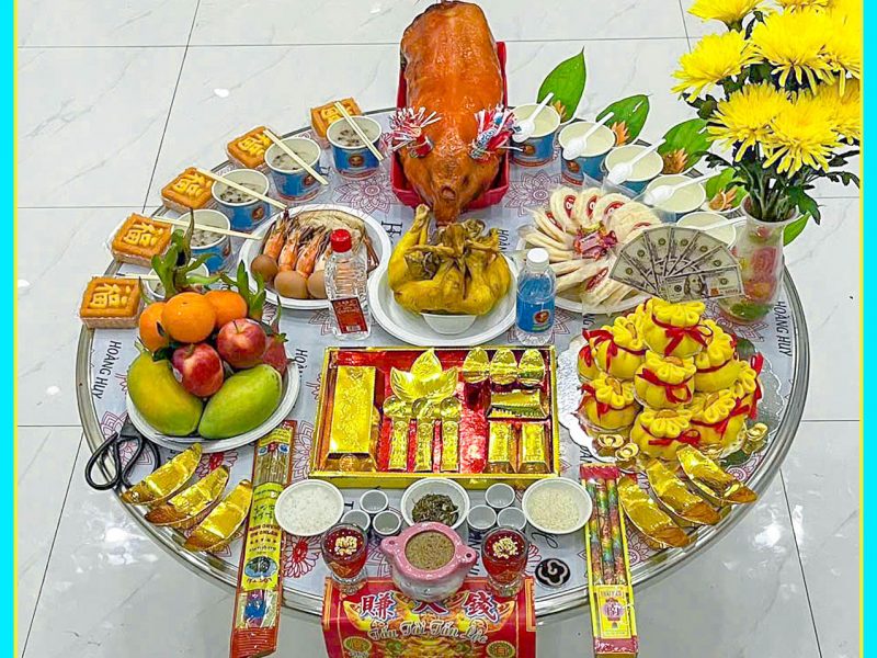 mam-le-cung-khai-truong-don-tai-loc-ngay-dau-nam