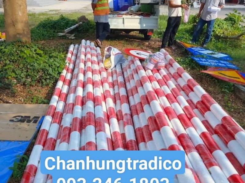 cung-cap-bien-bao-coc-tieu-coc-h-ton-lan-song-