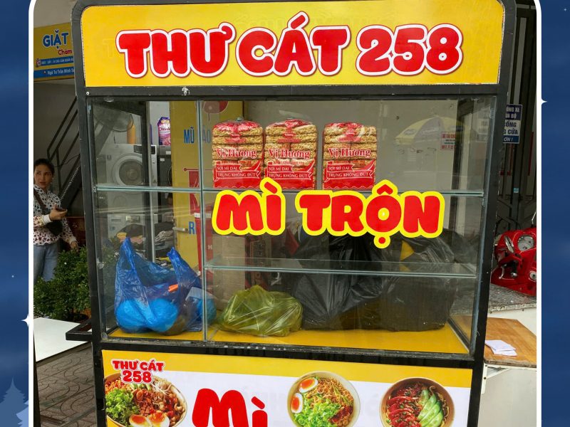 thiet-ke-in-an-thi-cong-quang-cao-su-kien