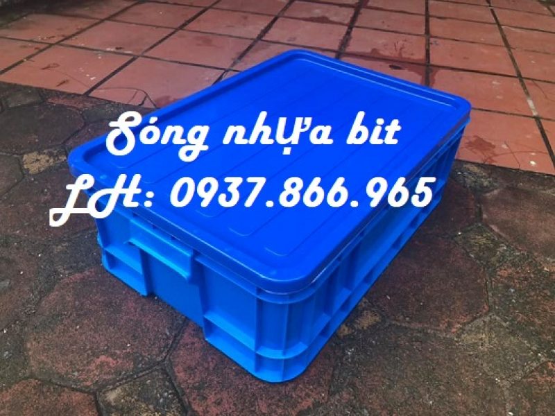 thu-ng-nguyen-sinh-co-na-p-khay-nhu-a-cao-20-co-na-p-da-y-ba-n-thu-ng-nhu-a