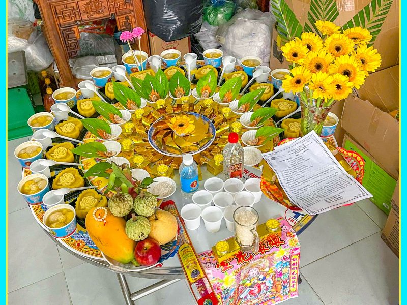 mam-cung-mu-cho-be-tone-mau-vang-tai-can-tho-