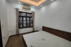 Bán nhà 4 tầng tại Lĩnh Nam, Hoàng Mai, Hà Nội
