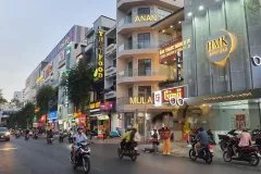 Bán nhà góc 2MT đường 3 Tháng 2, Quận 10