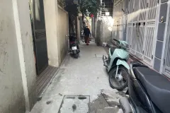 Bán nhà 40M tặng đất 144M tại Hoàng Mai, Hà Nội