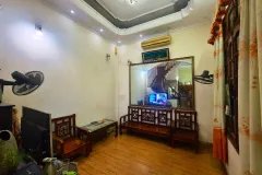 Bán nhà mặt phố nguyễn khoái 3 tầng dân xây 45M lô góc ô tô tránh kinh doanh hai