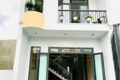 Nhà 100m² mới xây tại Cần Đước, giá 2 tỷ 3