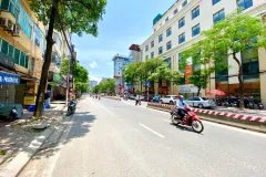 Bán nhà mặt phố Lạc Long Quân, Cầu Giấy, Hà Nội