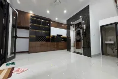 Bán nhà lô góc 6 tầng gần Hồ Tây, Hà Nội