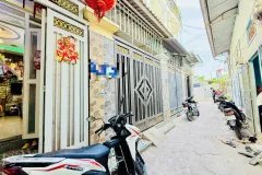 Chỉ 3 tỷ 880 triệu nhà mới 1 trệt 2 lầu hiệp thành 07 q12