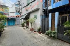 HOT HOT   NHÀ VƯỜN LÀI QUẬN 12
+ Dt : 4.6m x 37m 172m2
+ Kc : 2 tầng 4 Pn